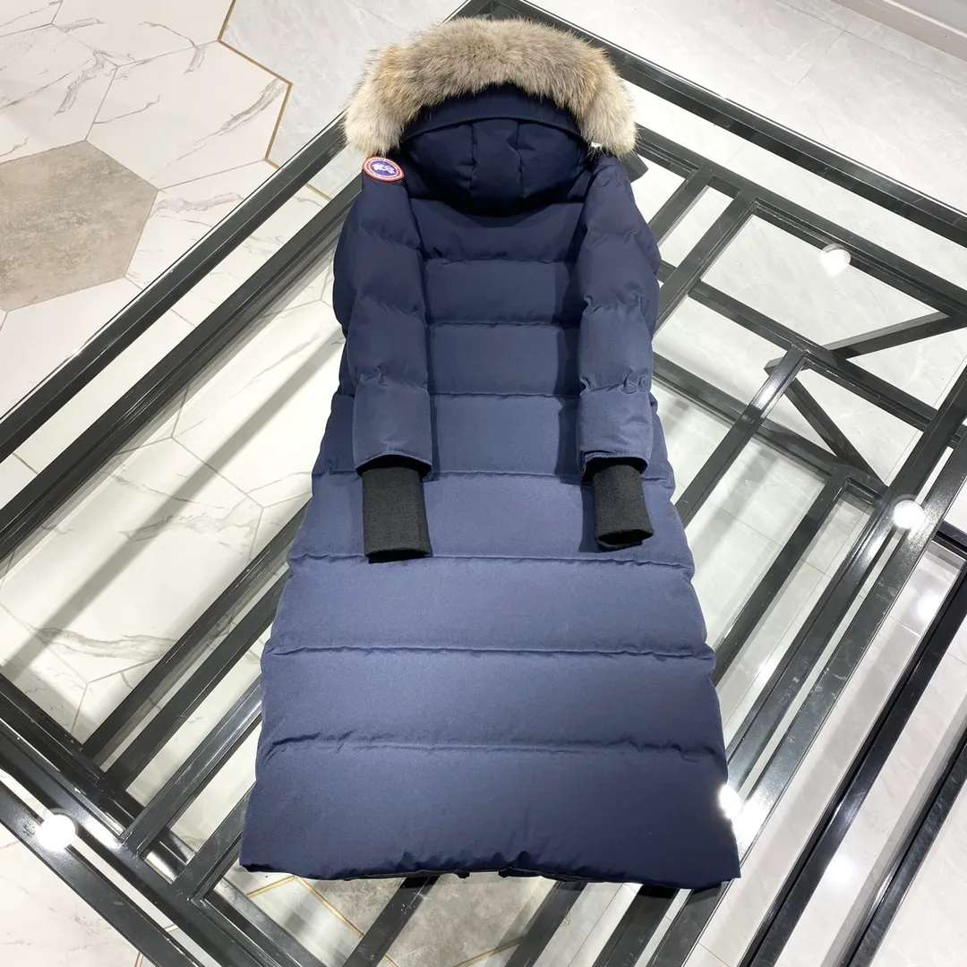 P860 🇨🇦Top original Big Goose 22 parka coats navy blue hanging photo flat display picture book🇨🇦